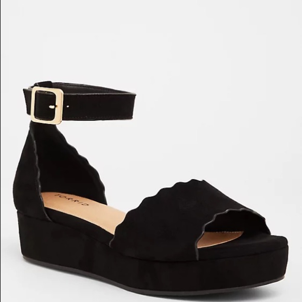 ISO torrid black faux suede scallop flatform